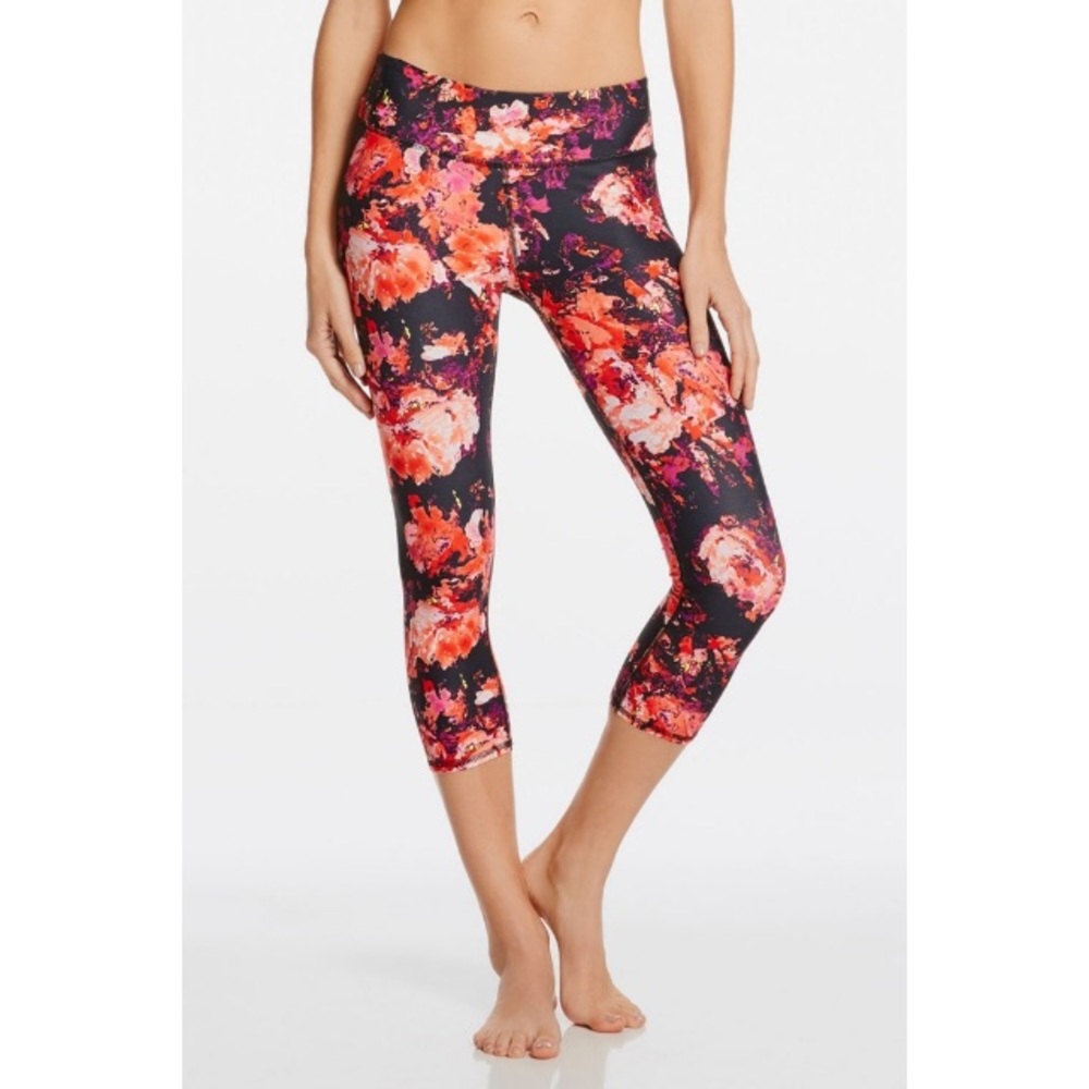 Fabletics PowerHold Crop Mid-Rise Floral Leggings